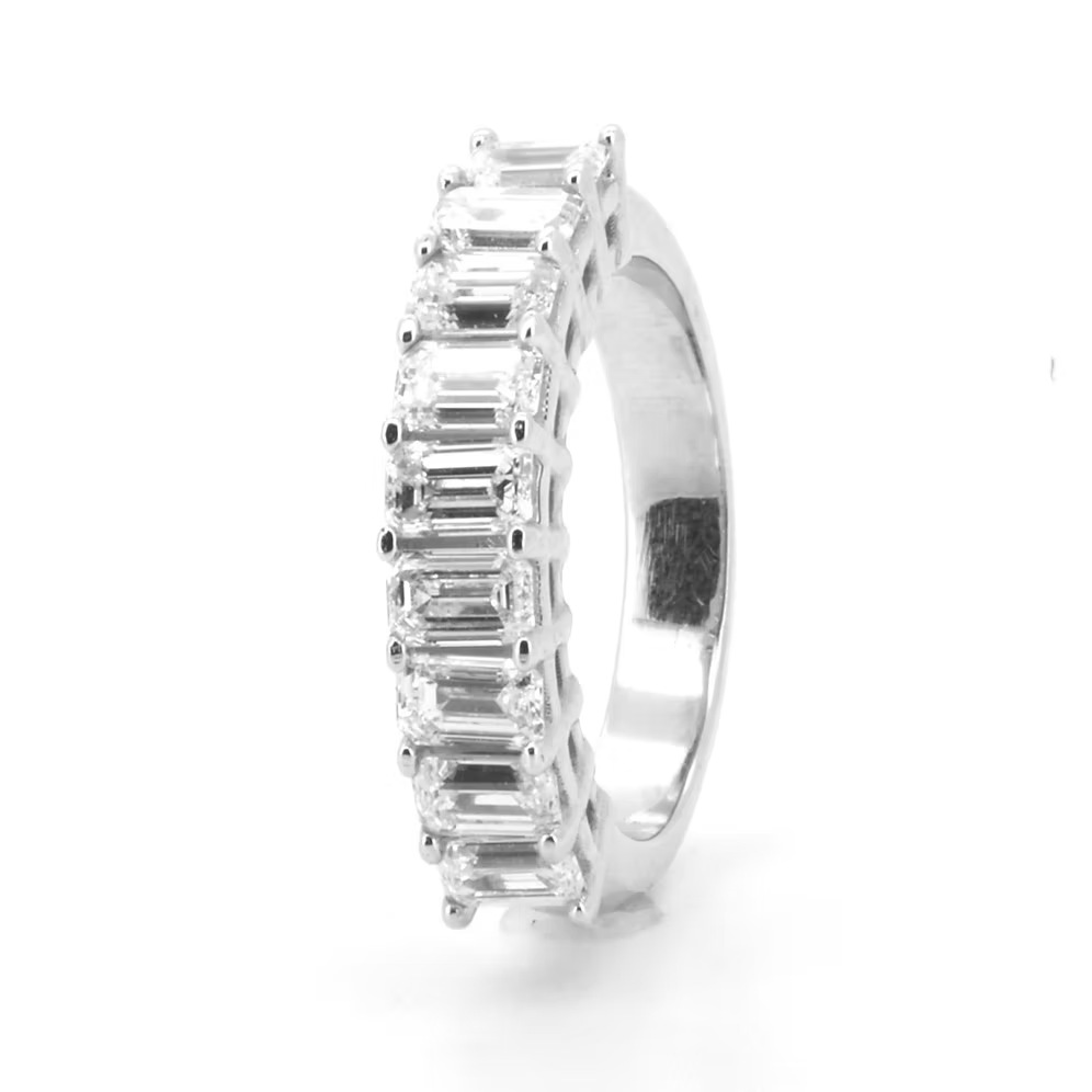 Crown Emerald